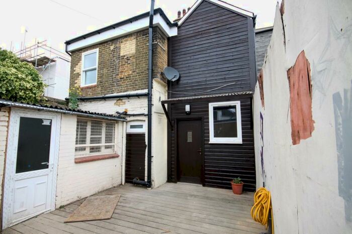 3 Bedroom House To Rent In Rear Of High Street, Sheerness, ME12