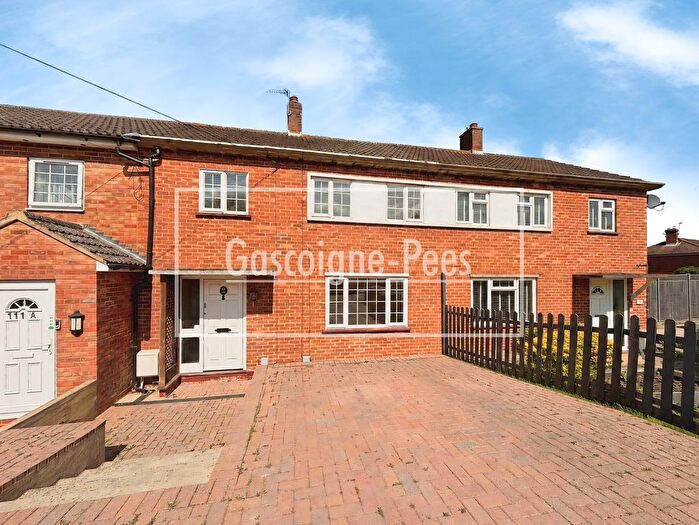 3 Bedroom Property To Rent In Bushy Hill Drive, Guildford, GU1