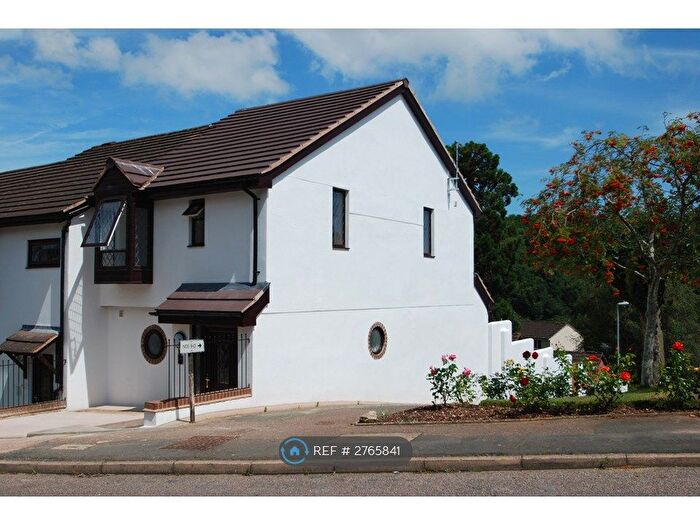 4 Bedroom Semi Detached House To Rent In Elliott Close, Exeter, EX4