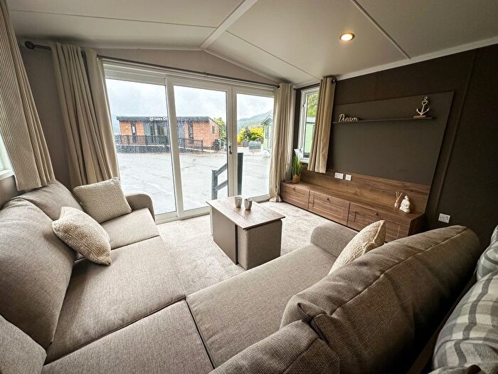 2 Bedroom Mobile/park Home For Sale In Lochgoilhead, Cairndow, PA24