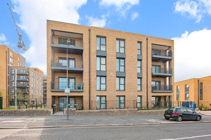 1 Bedroom Apartment To Rent In Bowen Drive, Charlton, SE7