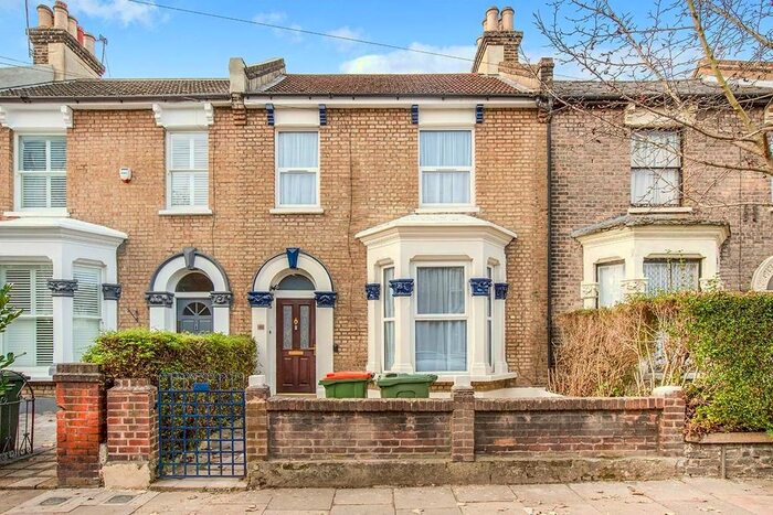 4 Bedroom Terraced House To Rent In East Road, London E15