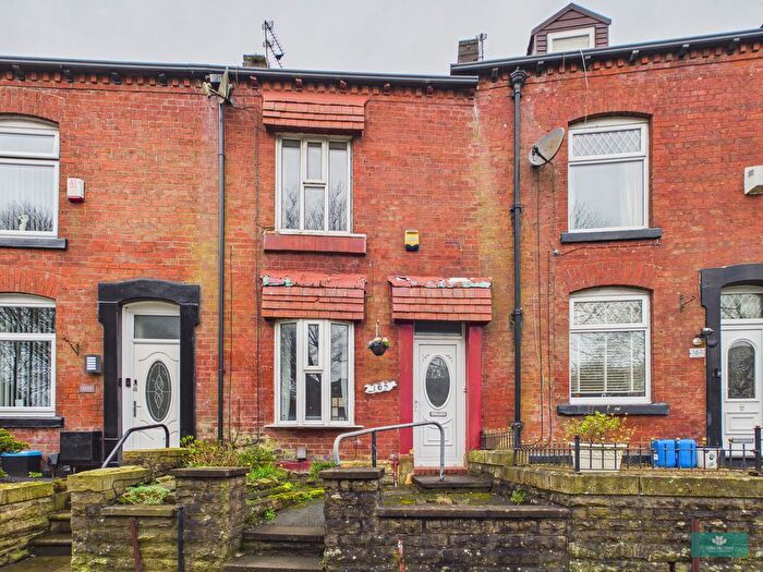 2 Bedroom Terraced House For Sale In Littlemoor Lane, Watersheddings, OL4