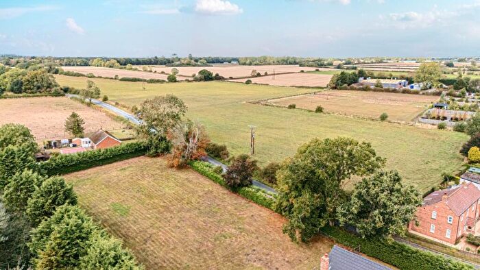 4 Bedroom Plot For Sale In Kirkby Lane, Kirkby-on-Bain, Woodhall Spa, LN10