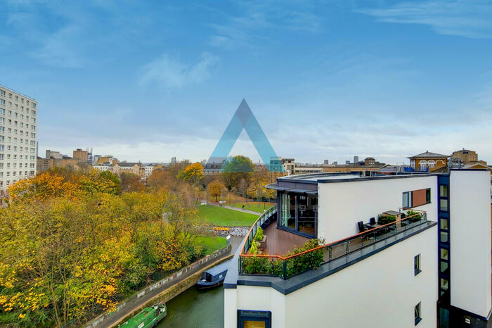 2 Bedroom Flat To Rent In Island Row, London, E14