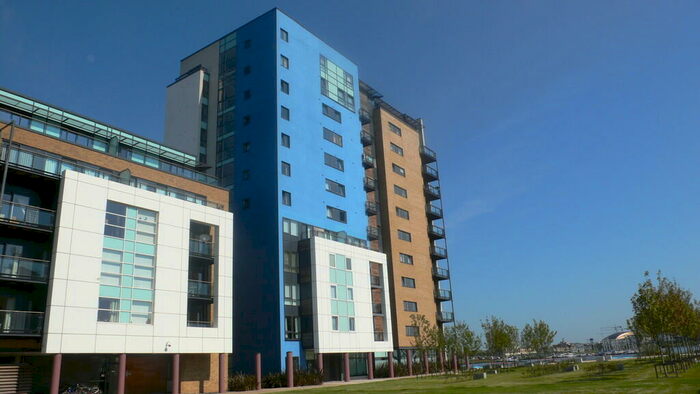 Studio To Rent In Lady Isle House, Prospect Place, Cardiff Bay, CF11