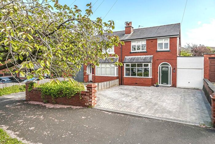 3 Bedroom Semi-Detached House For Sale In Collingwood Road, Chorley, PR7