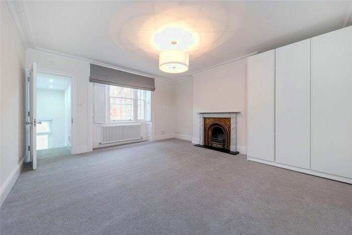 1 Bedroom Flat To Rent In Gower Street, Bloomsbury, WC1E