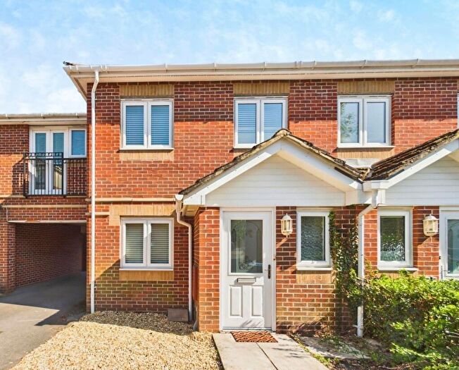 2 Bedroom Terraced House For Sale In Langstaff Way, Southampton, SO18