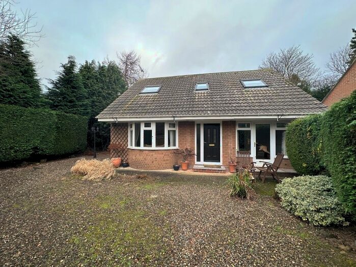 2 Bedroom Detached Bungalow For Sale In Shields Road, Hartford Bridge, Bedlington, Northumberland, NE22