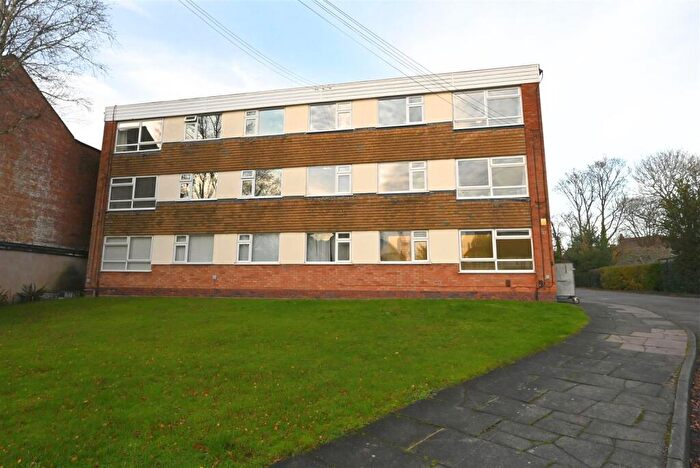 2 Bedroom Apartment For Sale In Court Oak Road, Harborne, Birmingham, B17