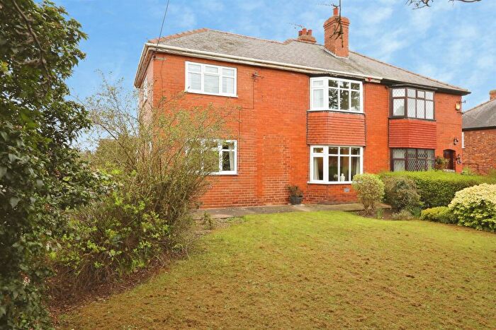 3 Bedroom Semi-Detached House For Sale In Retford Road, Blyth, Worksop, S81