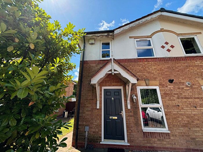 2 Bedroom Property To Rent In Wareham Close, Walsall, WS3