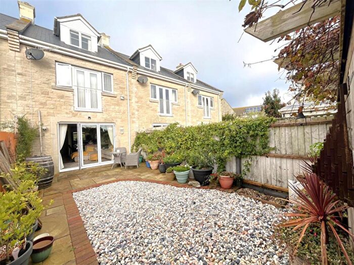 3 Bedroom Town House For Sale In Thumb Lane, Weston, Portland, DT5