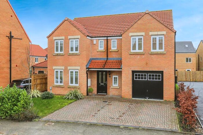 5 Bedroom Detached House For Sale In Scampston Drive, Beckwithshaw, Harrogate, HG3