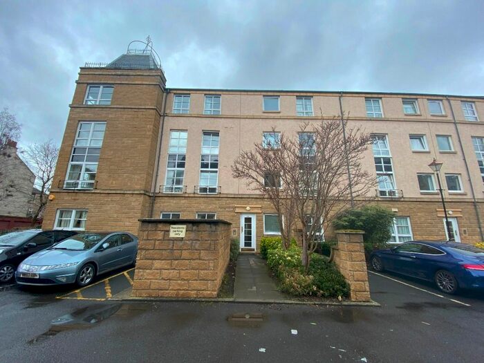 2 Bedroom Flat To Rent In Blandfield, Leith, Edinburgh, EH7