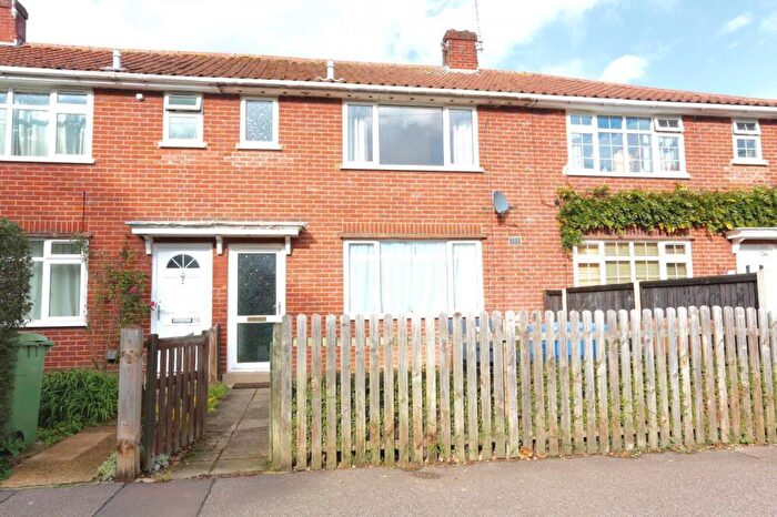 3 Bedroom House For Sale In Pilling Park Road, Thorpe St Andrew, Norwich, NR1