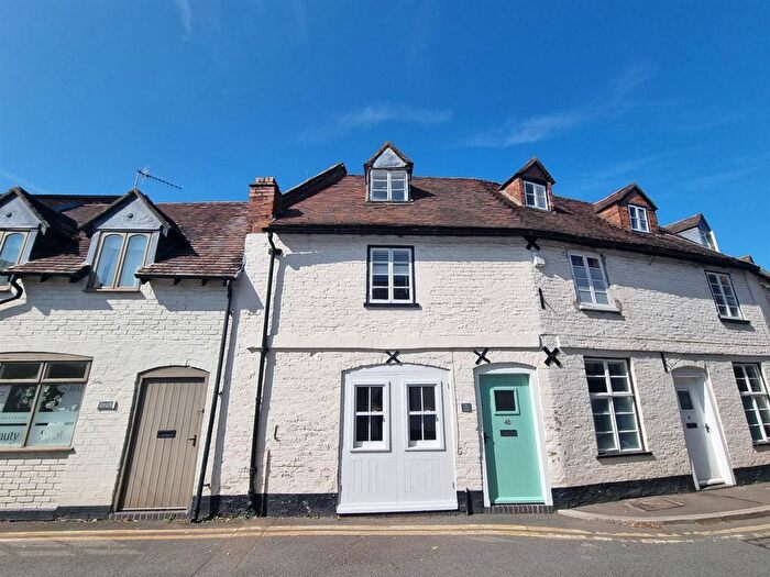 2 Bedroom Cottage To Rent In Court Street, Upton-Upon-Severn, Worcester, WR8