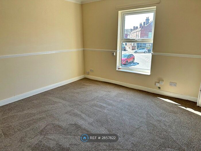 2 Bedroom Flat To Rent In Bentley Road, Doncaster, DN5