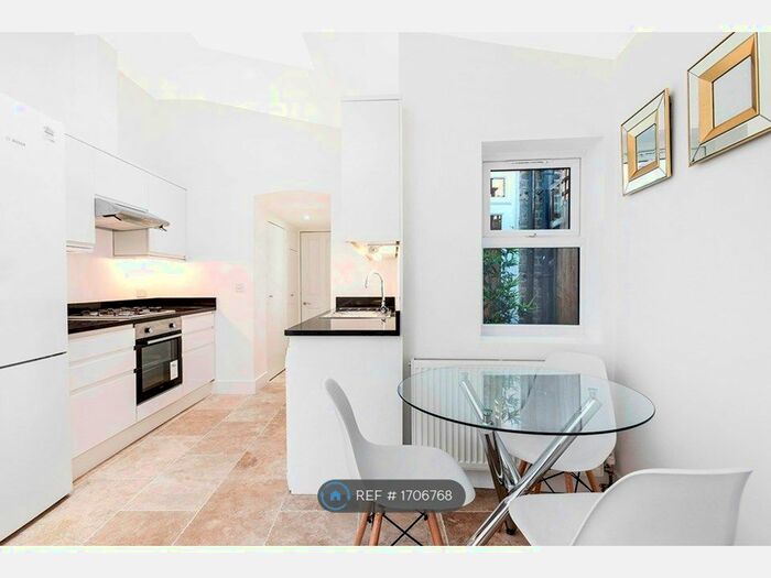 2 Bedroom Flat To Rent In Endsleigh Road, London, W13