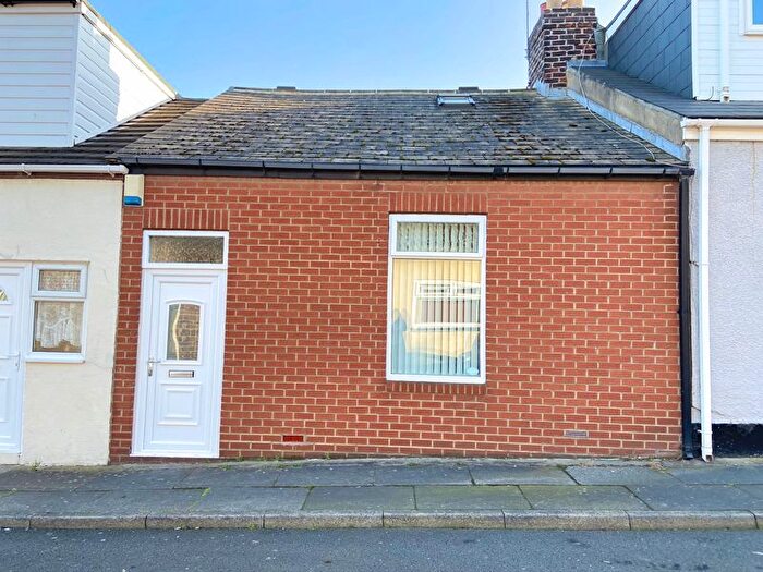 3 Bedroom Terraced House To Rent In Cirencester Street, Sunderland, SR4