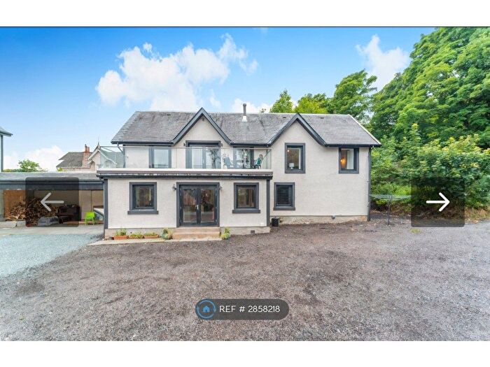 3 Bedroom Detached House To Rent In Shore Road, Dunoon, PA23
