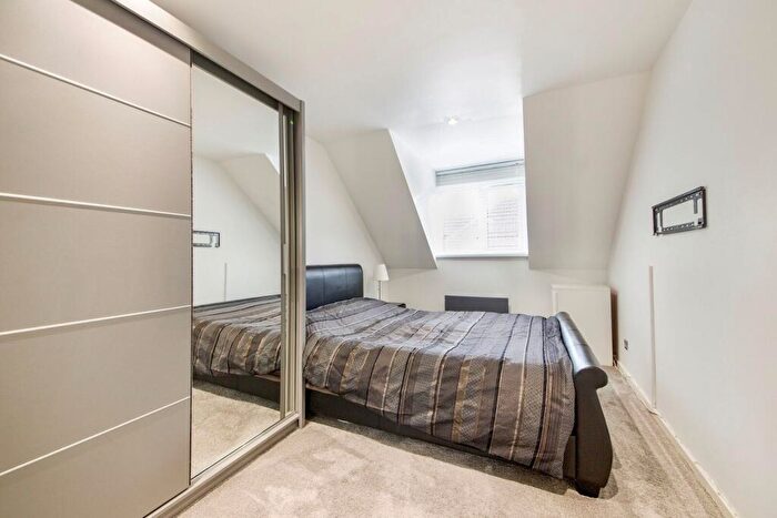 1 Bedroom Flat For Sale In Harrow Road, Wembley, HA0