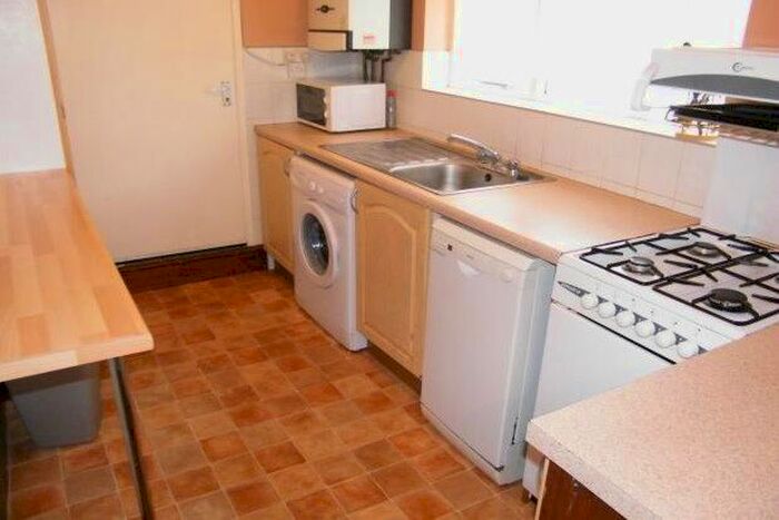 2 Bedroom Property To Rent In Langley Street, Stoke-On-Trent, ST4