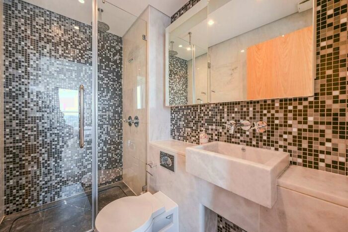 2 Bedroom Flat For Sale In Ability Place, Canary Wharf, London, E14