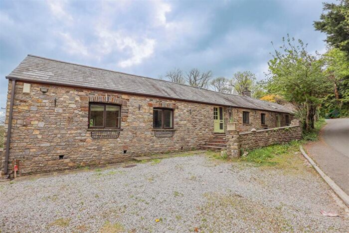 3 Bedroom Barn Conversion For Sale In The Old Barn, Llandough, Nr Cowbridge, Vale Of Glamorgan, CF71