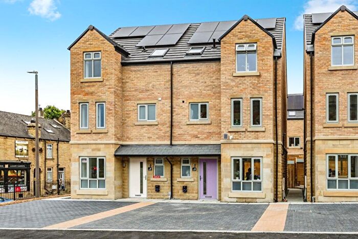 5 Bedroom Semi-Detached House For Sale In (Plot ) Spindle Spur, Bailiff Bridge, HD6