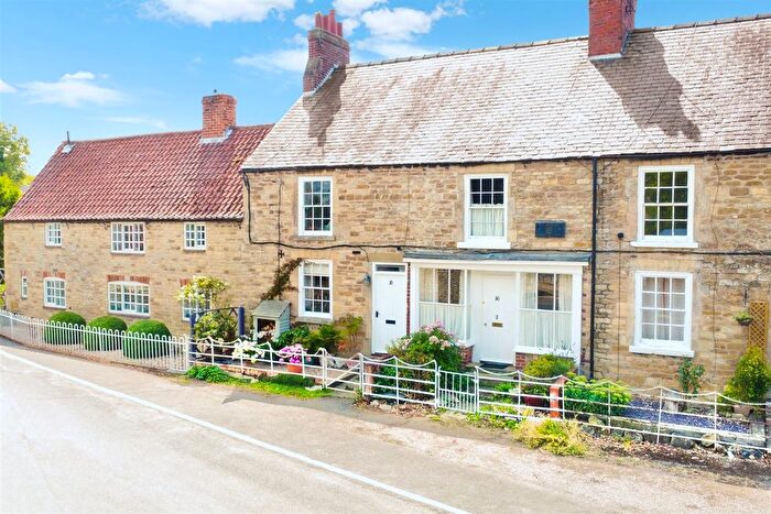 2 Bedroom Property For Sale In The Green, Welbourn, Lincoln, LN5