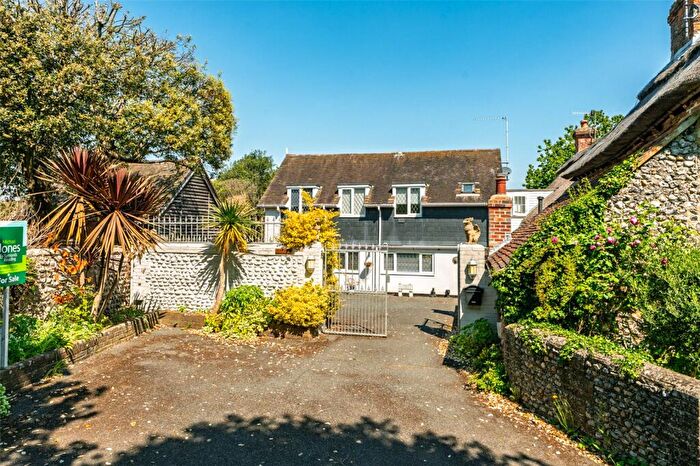 3 Bedroom Link Detached House For Sale In Church Lane, Ferring, Worthing, West Sussex, BN12
