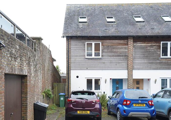 2 Bedroom Semi-Detached House For Sale In Wallands Park Rise, Lewes, BN7