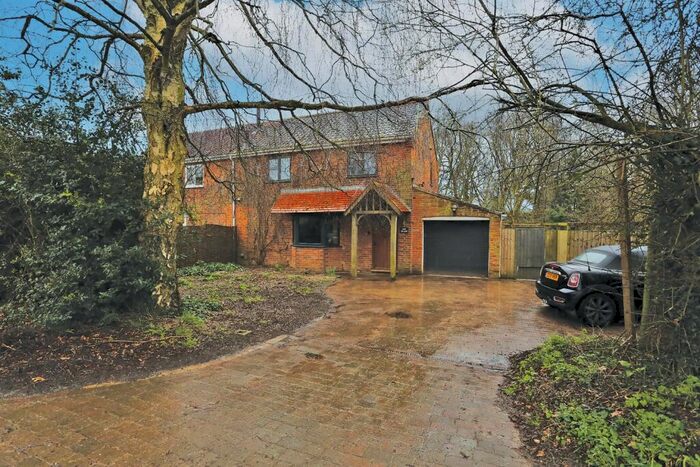 3 Bedroom Cottage For Sale In School Road, Buckenham, Norwich, NR13