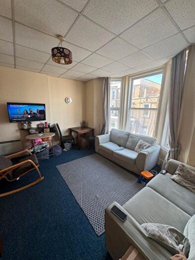 1 Bedroom Flat To Rent In Lansdowne Road, Bournemouth, BH1