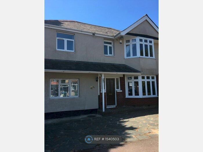 6 Bedroom Semi-Detached House To Rent In Kitchener Road, Southampton, SO17