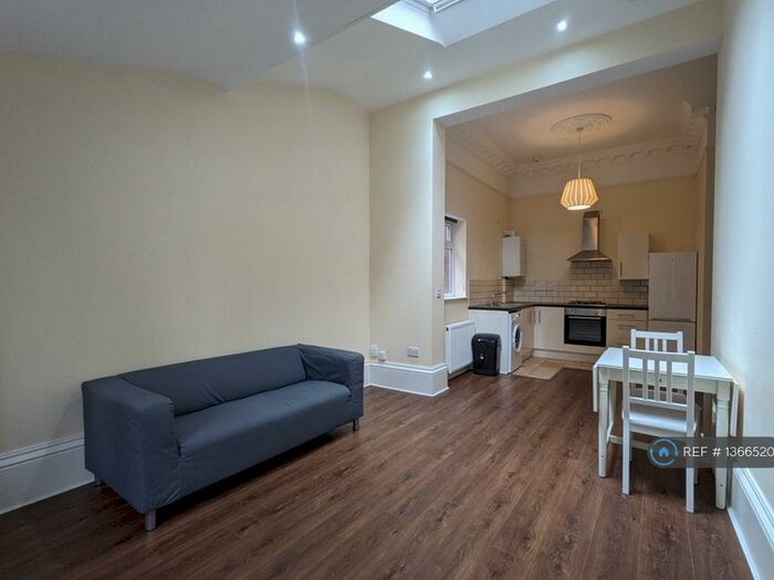 1 Bedroom Flat To Rent In Oxford Road, Birmingham, B13