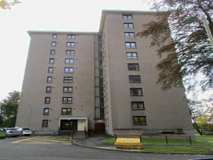 2 Bedroom Flat To Rent In Dryburgh Gardens, Dundee, DD2