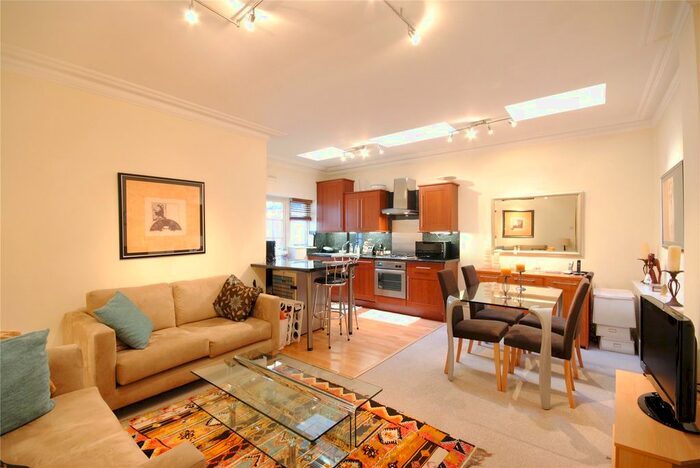 2 Bedroom Flat To Rent In Ashburn Gardens, London, SW7