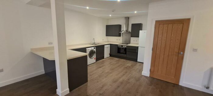 3 Bedroom Terraced Bungalow To Rent In Woodside Court, Grange Road, SO31