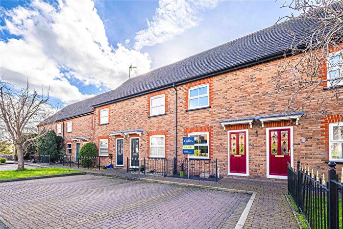 2 Bedroom Terraced House For Sale In Lords Terrace, High Street, Eaton Bray, LU6