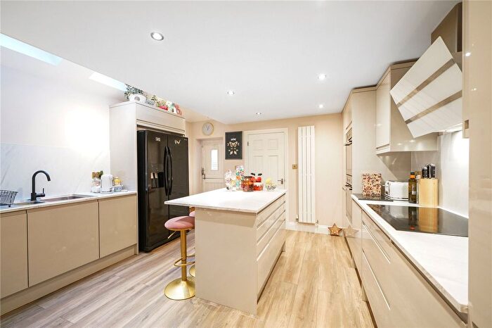 3 Bedroom End Of Terrace House For Sale In Gilbert Road, London, SW19