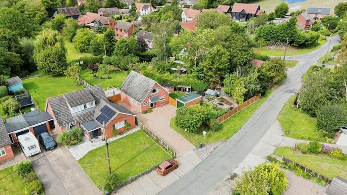 3 Bedroom Chalet For Sale In Gislingham Road, Finningham, Stowmarket, IP14