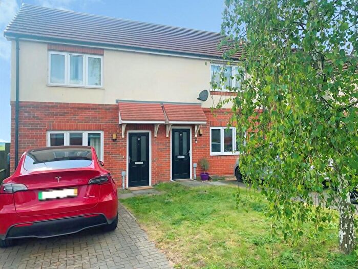2 Bedroom Semi-Detached House For Sale In Kingfisher Close, Cherry Willingham, Lincoln, LN3