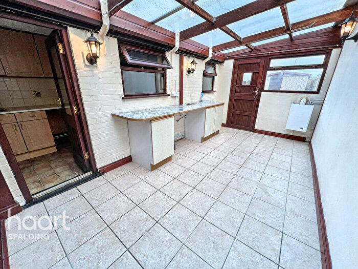 3 Bedroom Terraced House For Sale In Custom House Street, Sutton Bridge, PE12