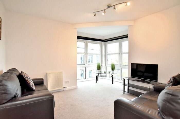 2 Bedroom Flat To Rent In Links Road, City Centre, Aberdeen, AB24