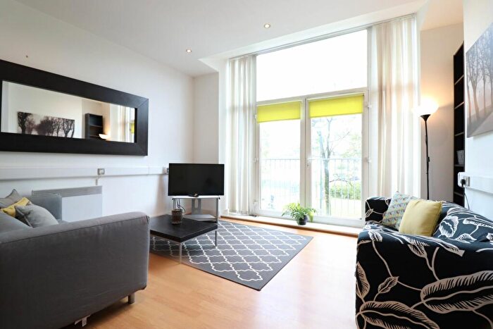 Apartment To Rent In Studio Apartment, Castle Buildings, Castle Street, Swansea, SA1