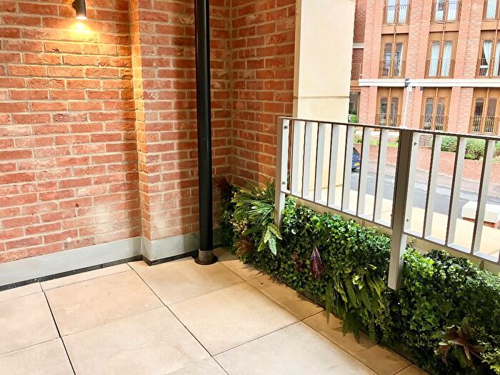 1 Bedroom Apartment To Rent In Verla House, Grosvenor Road, St. Albans, Hertfordshire, AL1