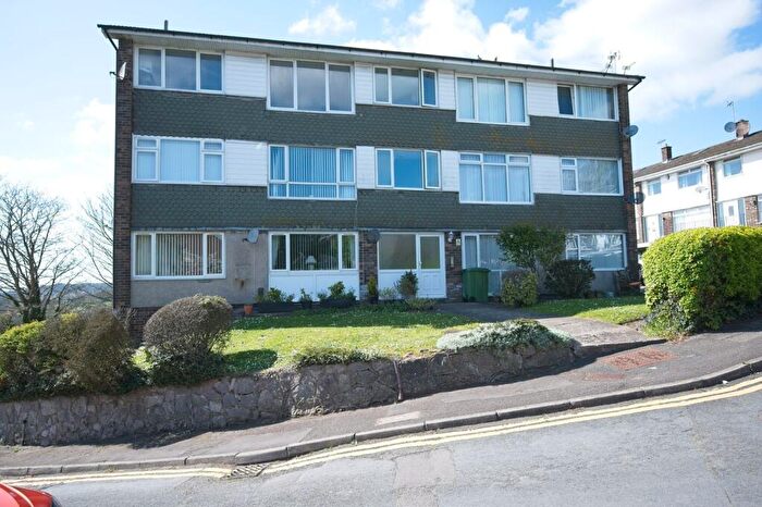 2 Bedroom Apartment For Sale In Penlan Rise, Llandough, Penarth, CF64